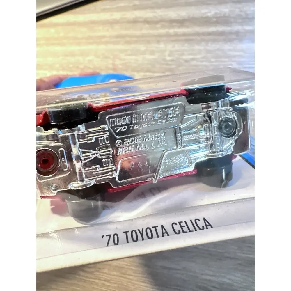 Hot Wheels ’70 Toyota Celica Red – HW City #24/250 Hotwheels H40
